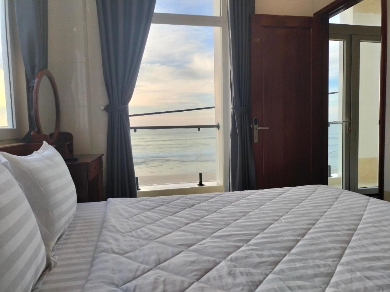 Hotel Khach San A68 Long My Zewnętrze zdjęcie